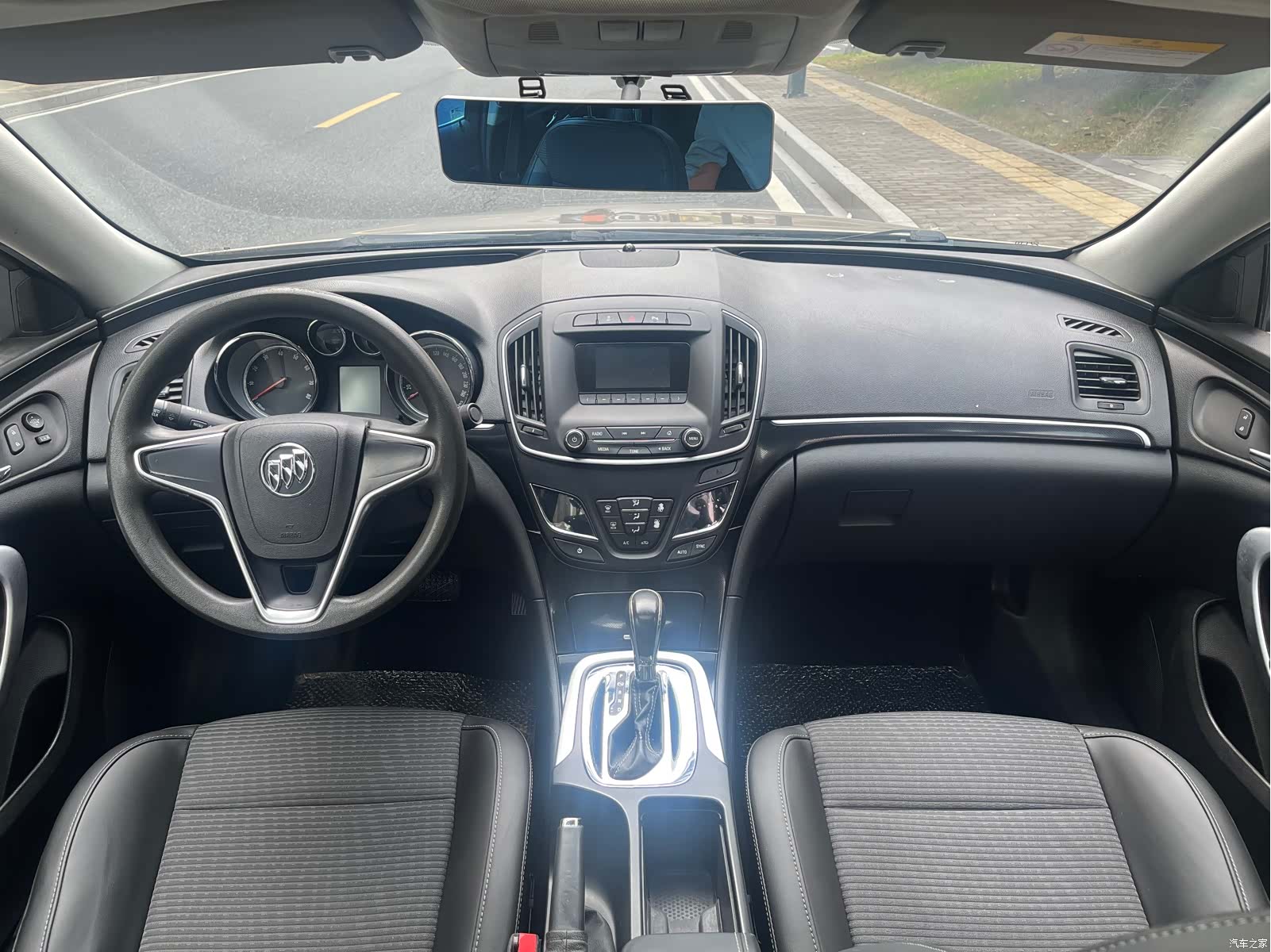 Buick Regal, 2015 9