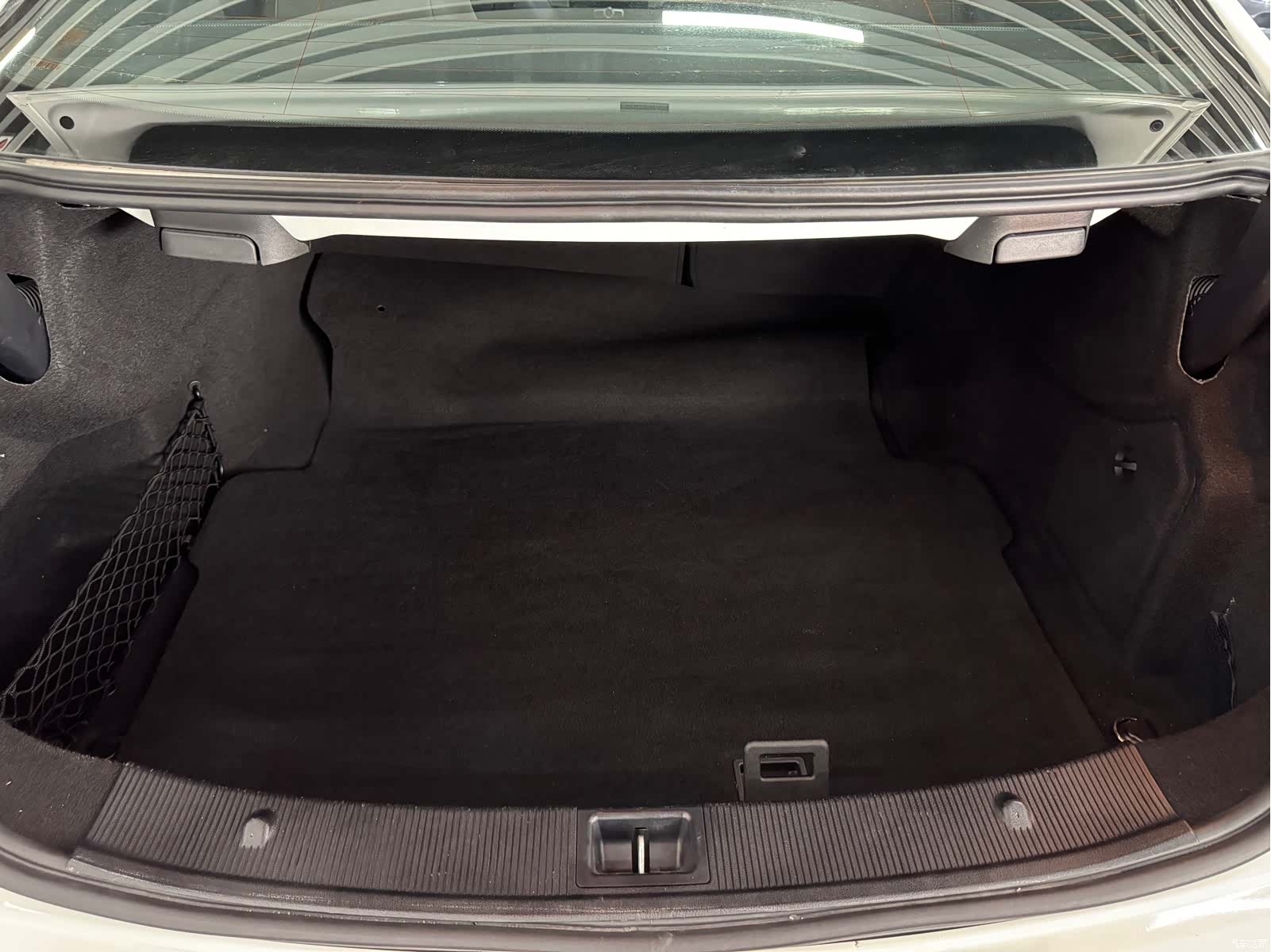 Mercedes-Benz E-Class, 2014 8