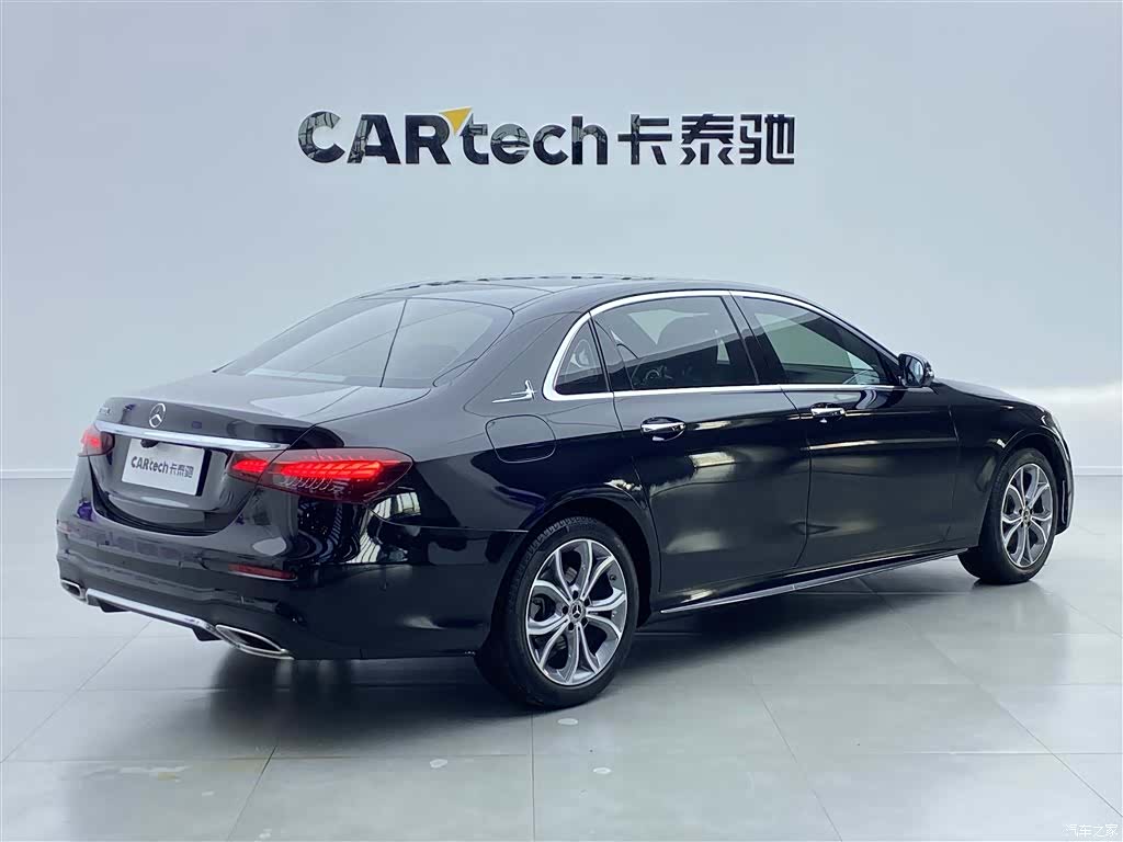 Mercedes-Benz E-Class, 2020 3