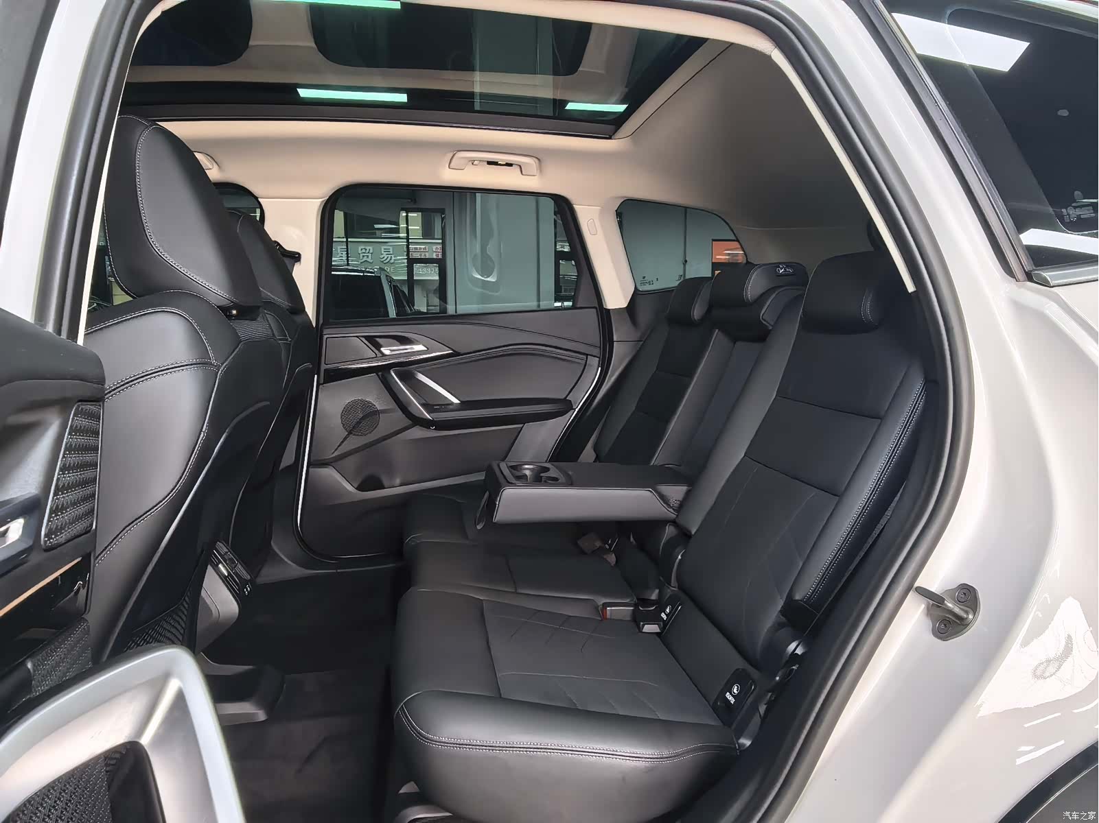 BMW X1, 2023 9