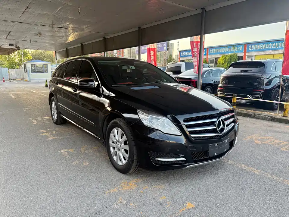 Mercedes-Benz R-class