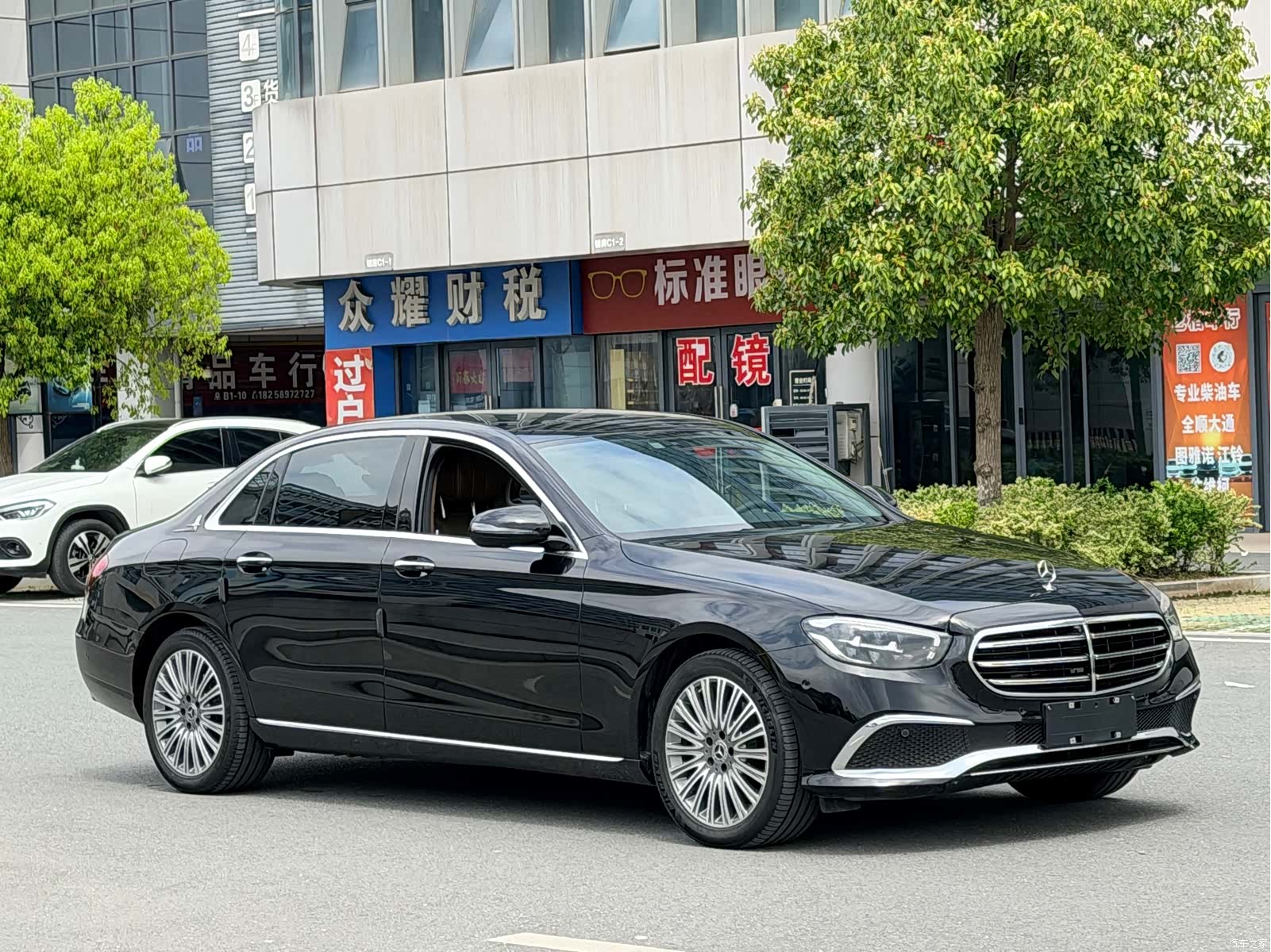 Mercedes-Benz E-Class, 2023 2