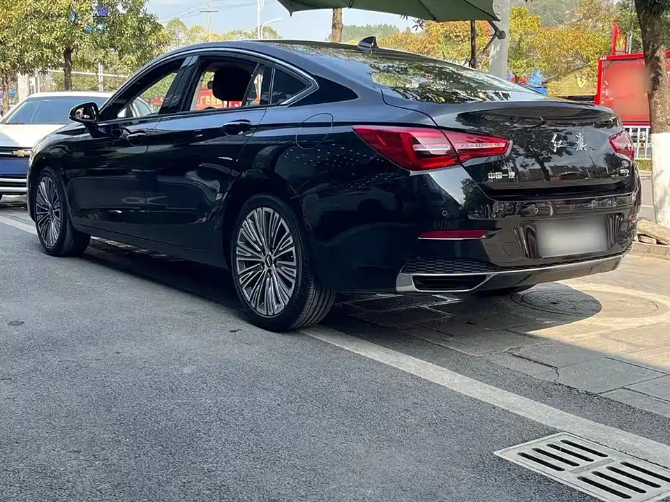 Hongqi H5