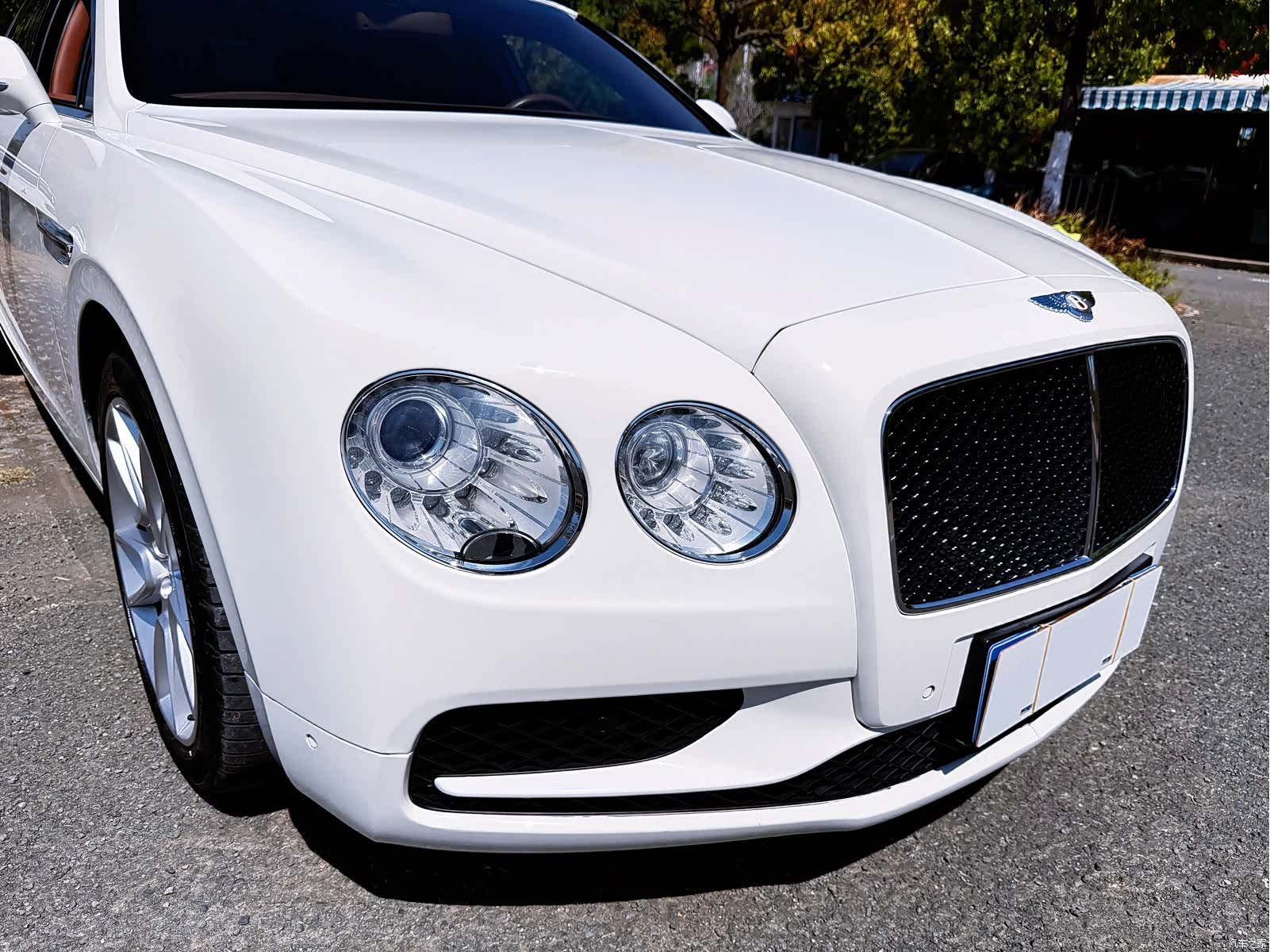 Bentley Flying Spur, 2020 13