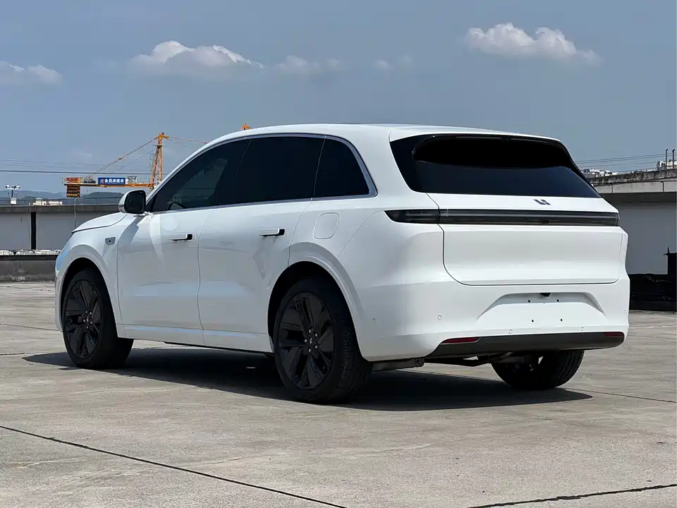 Li Auto Ideal L6