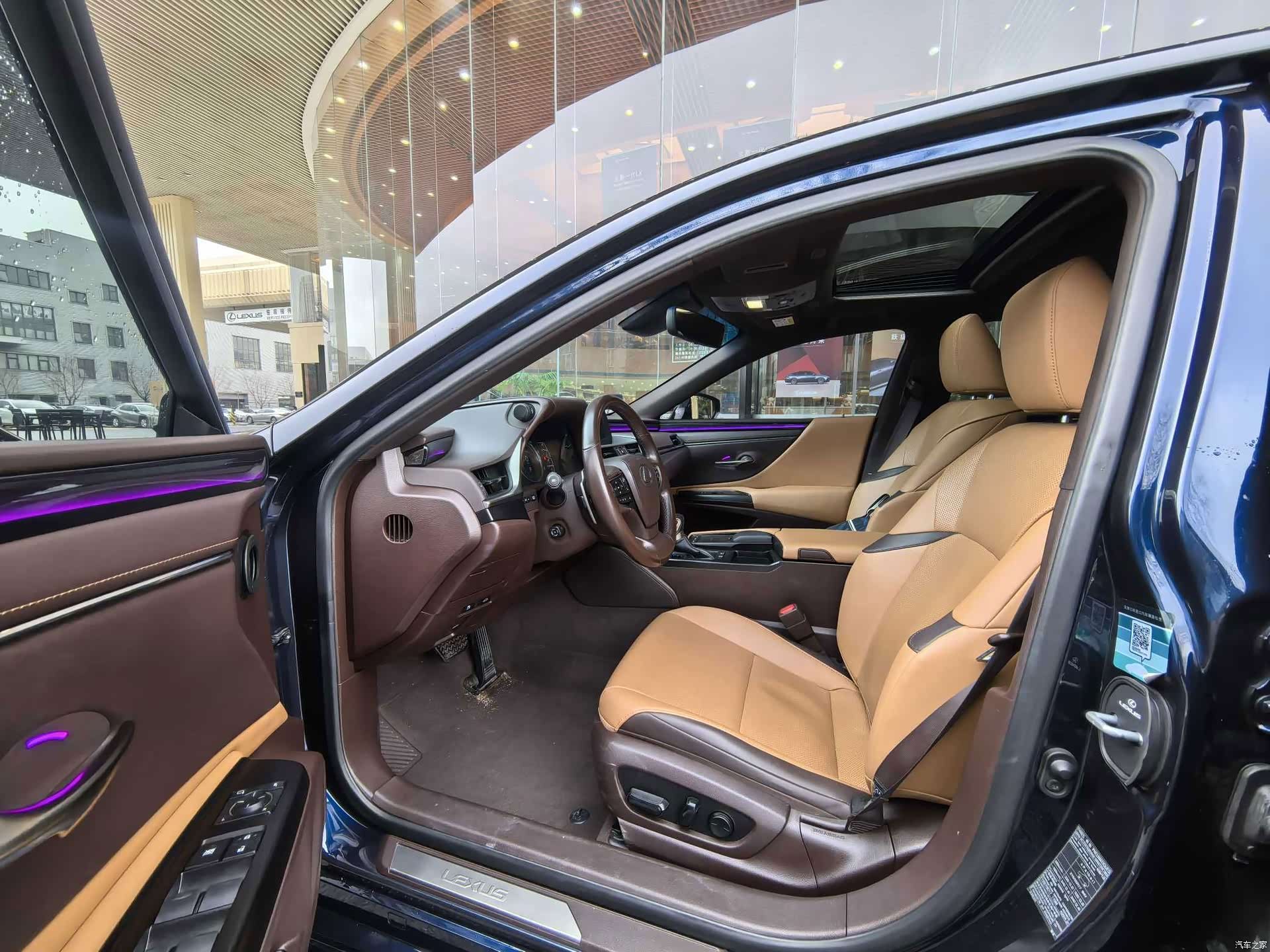 Lexus ES, 2020 8