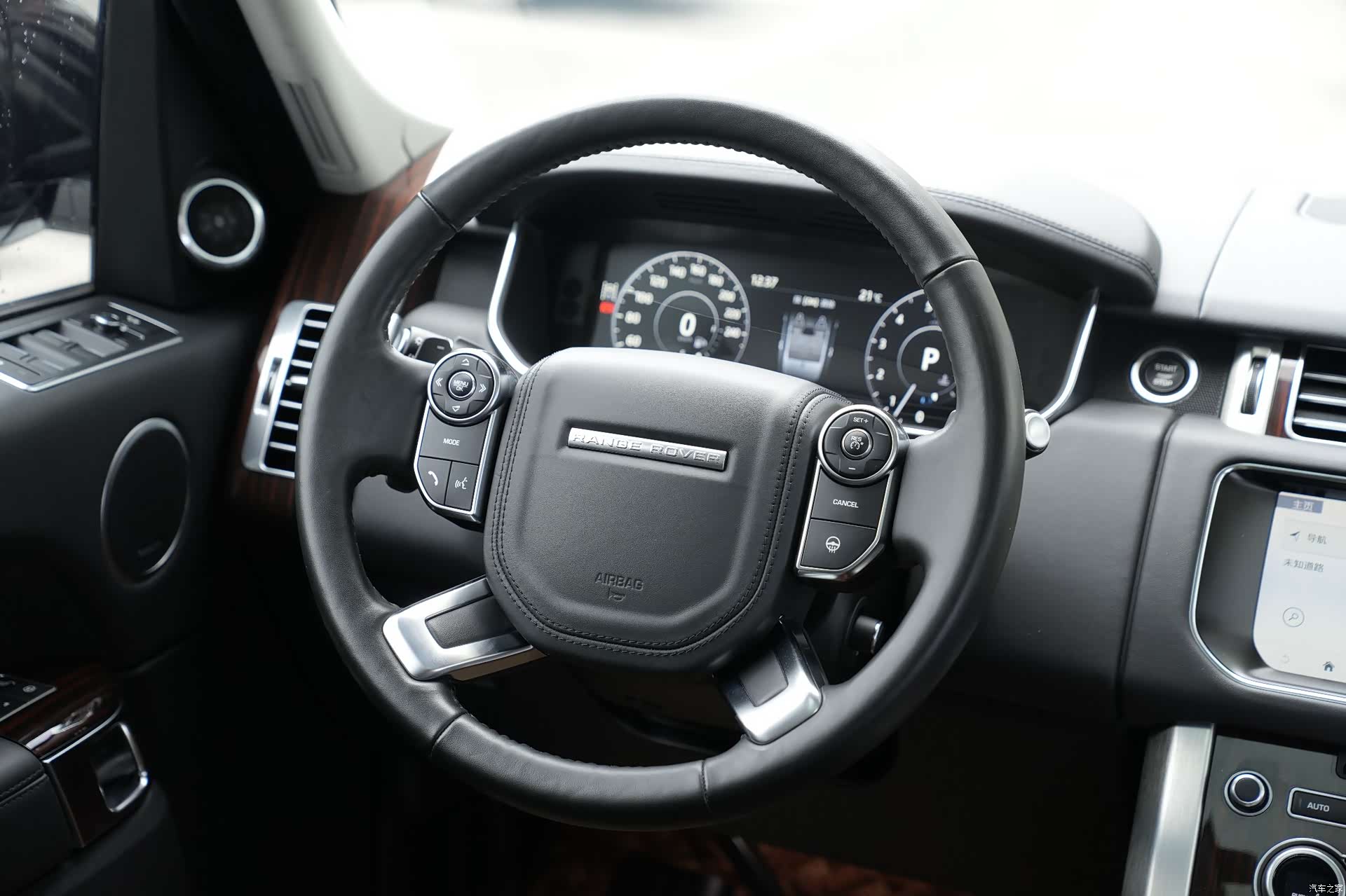 Land Rover Range Rover, 2018 10