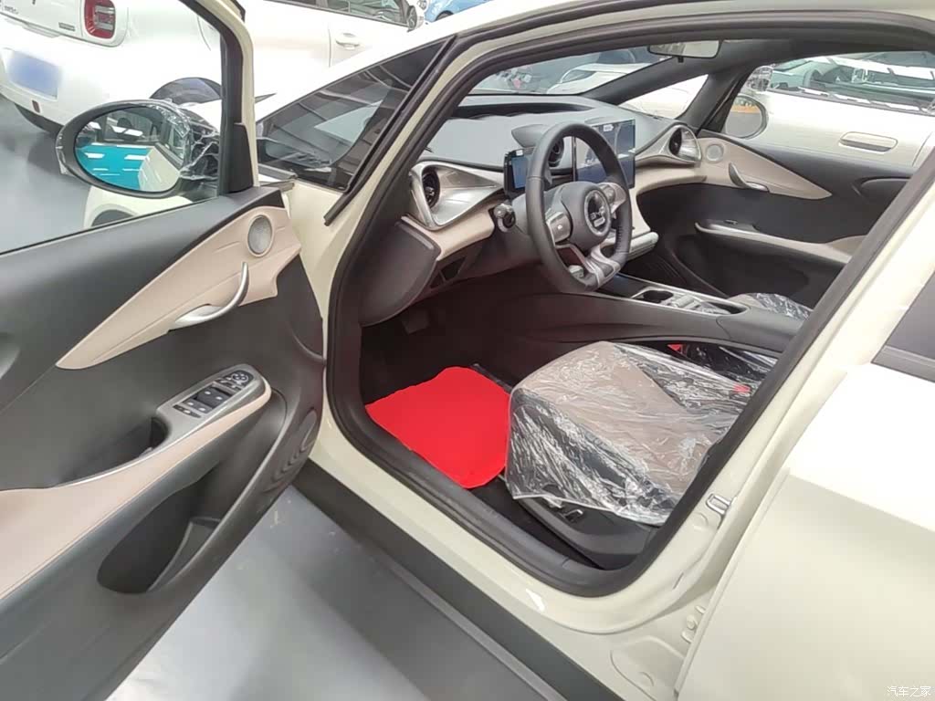 BYD Dolphin, 2026 16