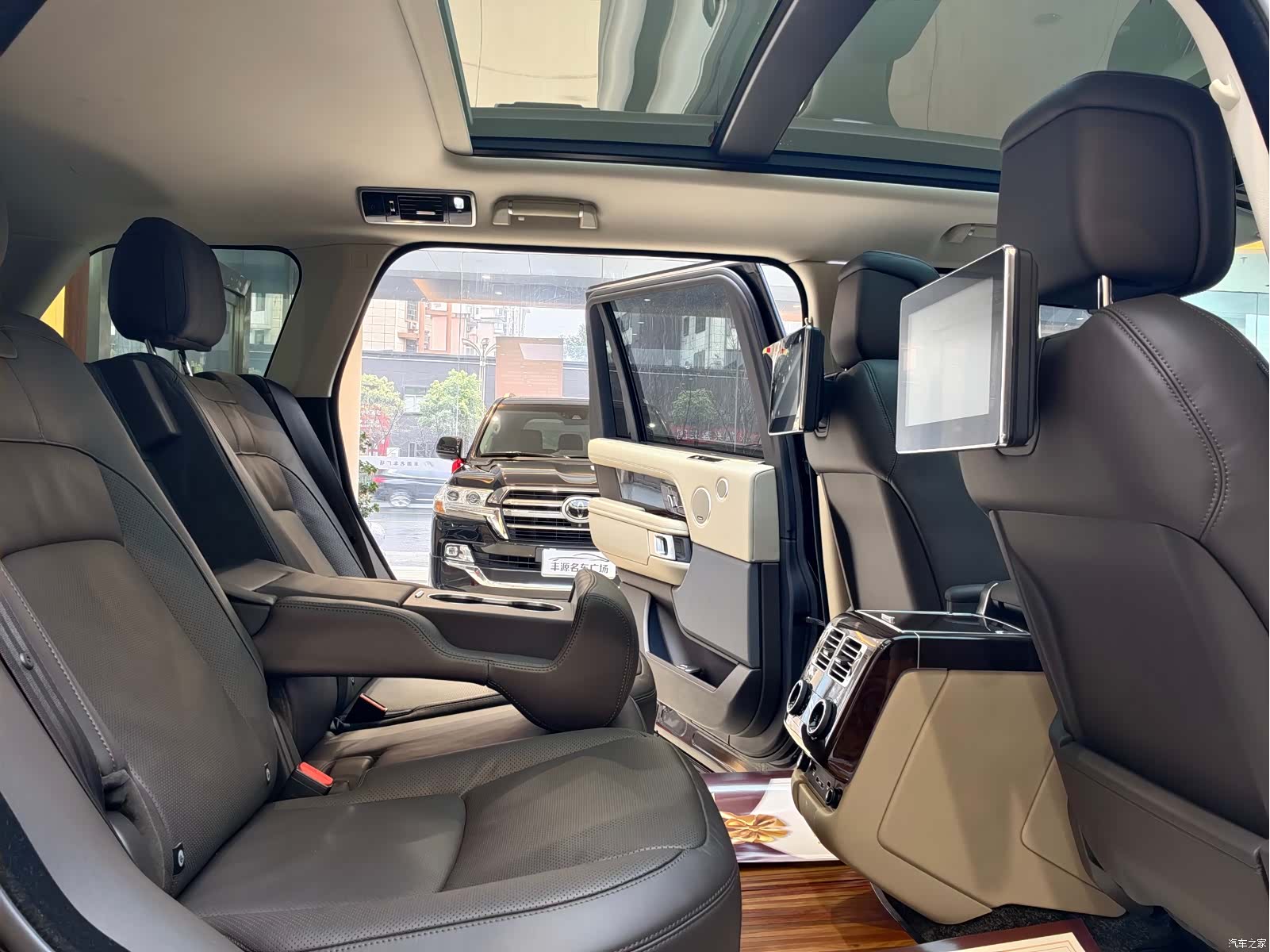 Land Rover Range Rover, 2021 12