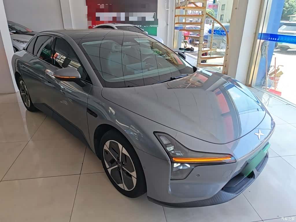 Xpeng Mona M03, 2024 4