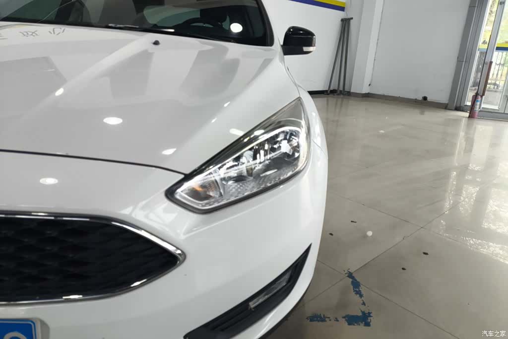 Ford Focus, 2018 все фото