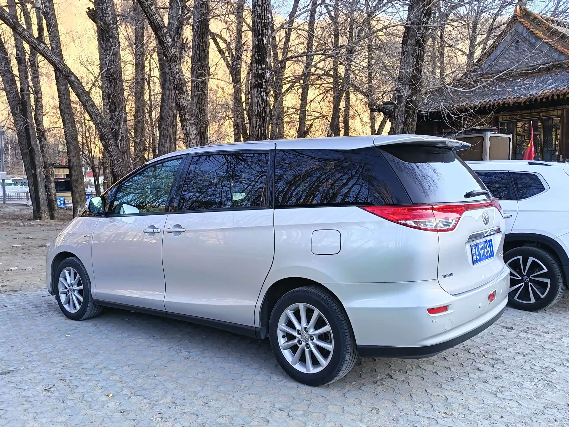 Toyota 7, 2010 все фото