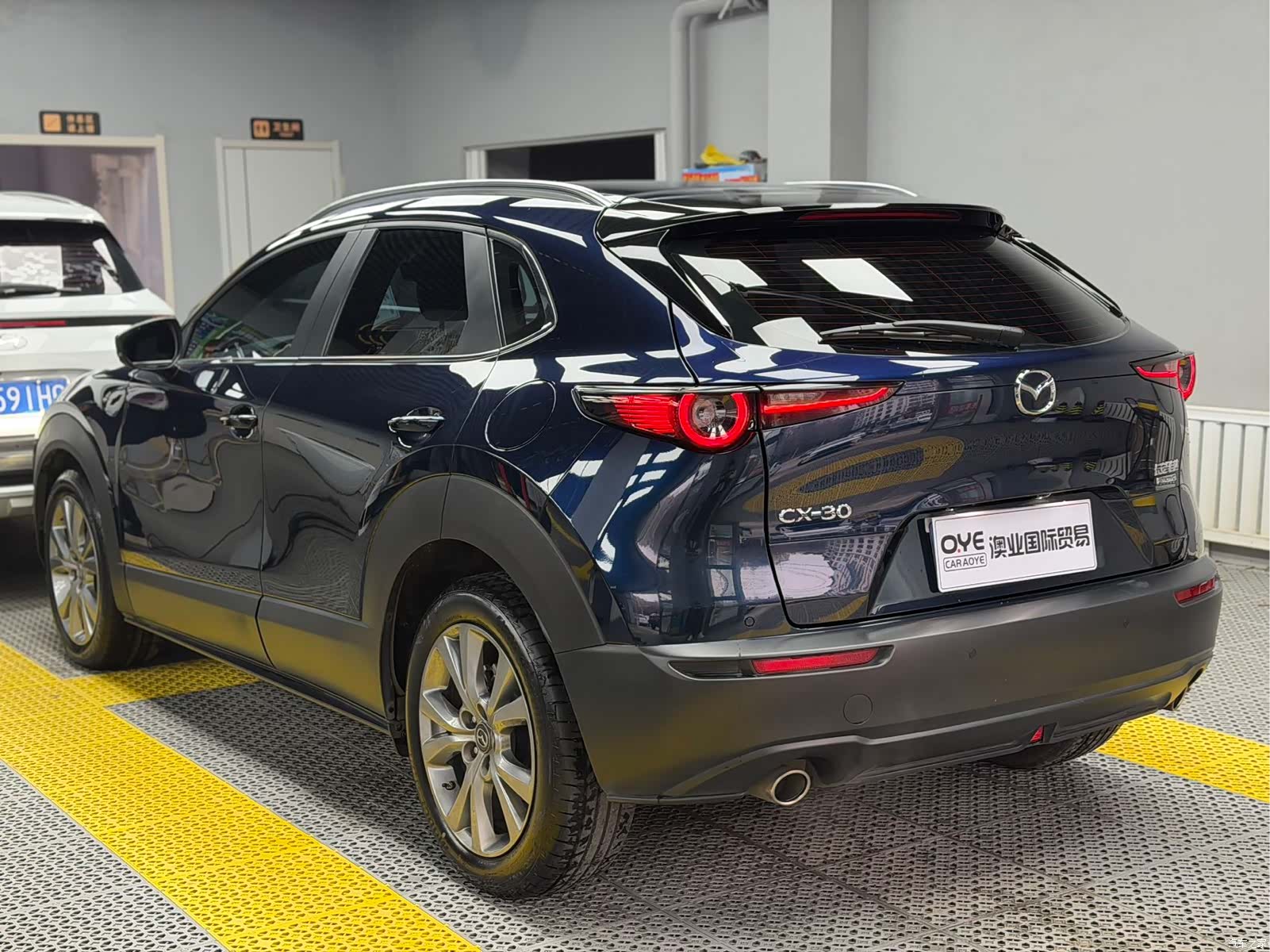 Mazda CX-30, 2021 4