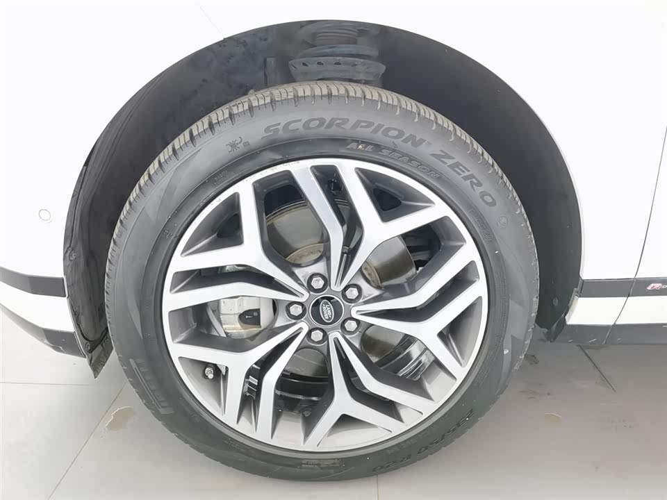 Land Rover Range Rover Aurora