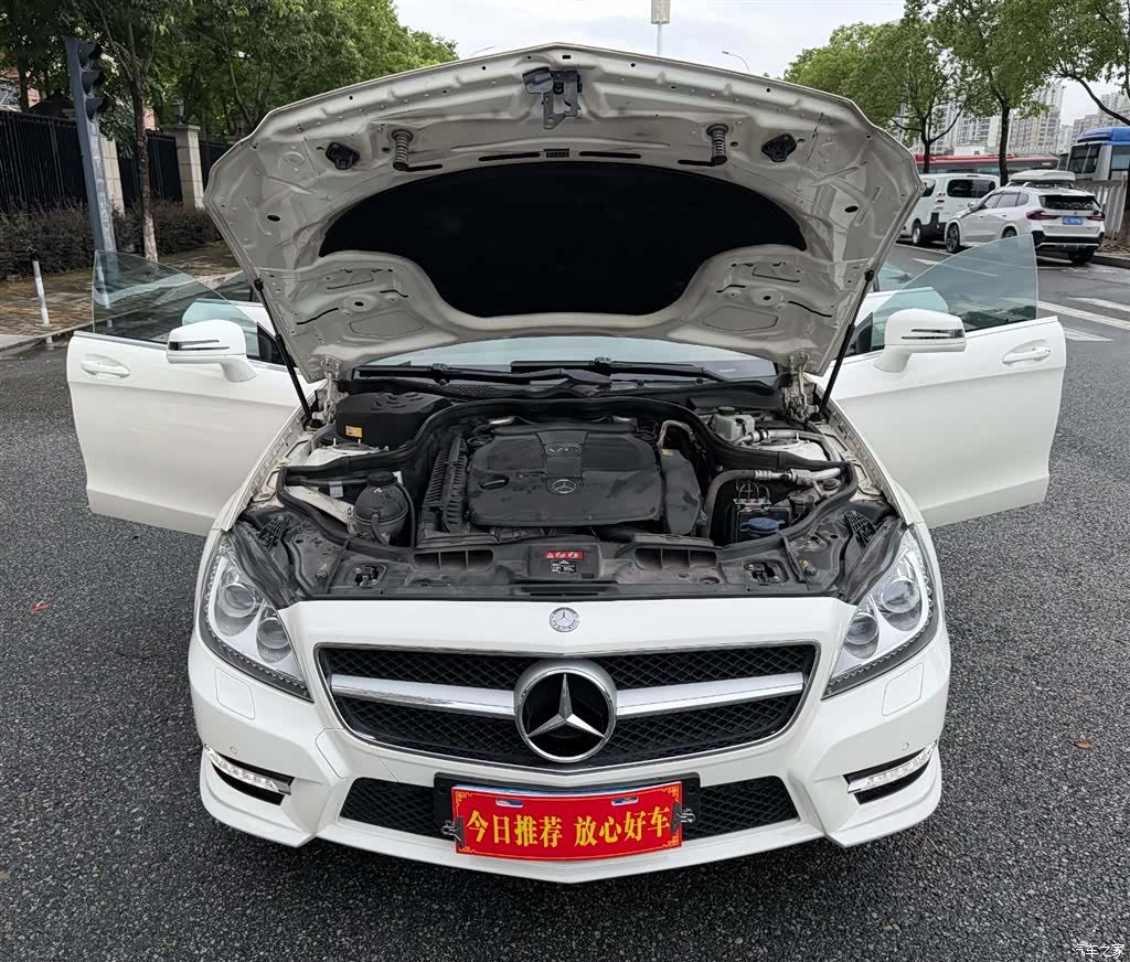 Mercedes-Benz CLS, 2014 26