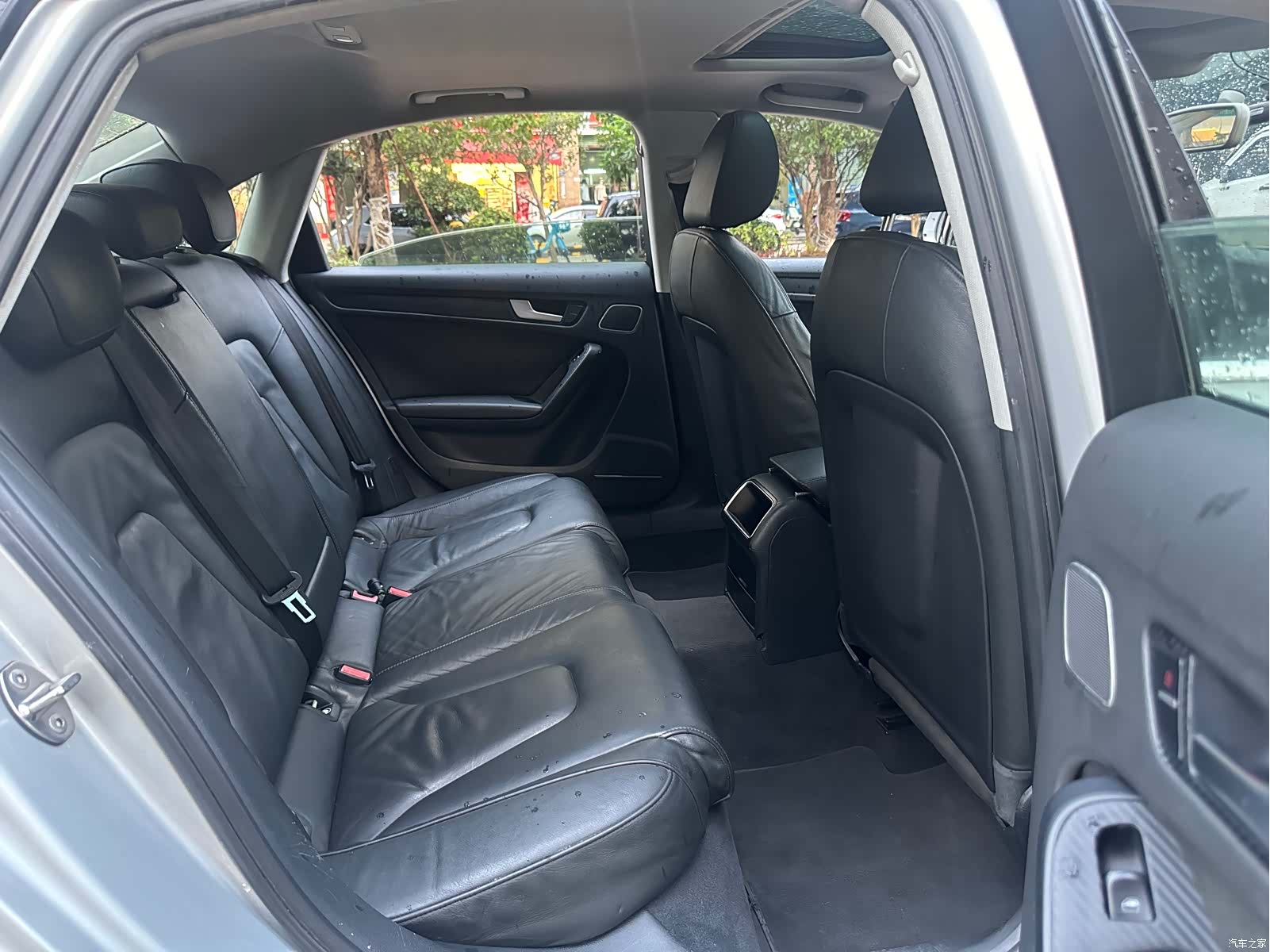Audi A4L, 2009 17