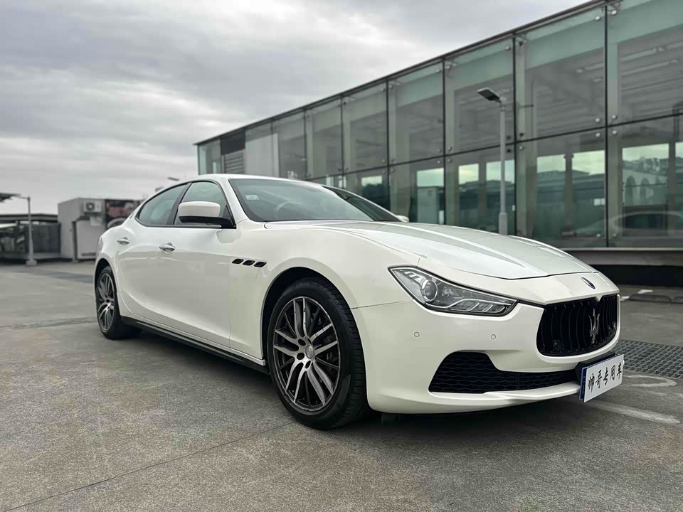 Maserati Ghibli Maserati Ghibli