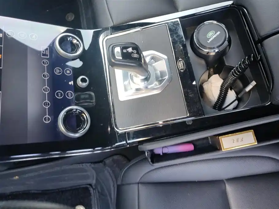 Land Rover Range Rover Aurora