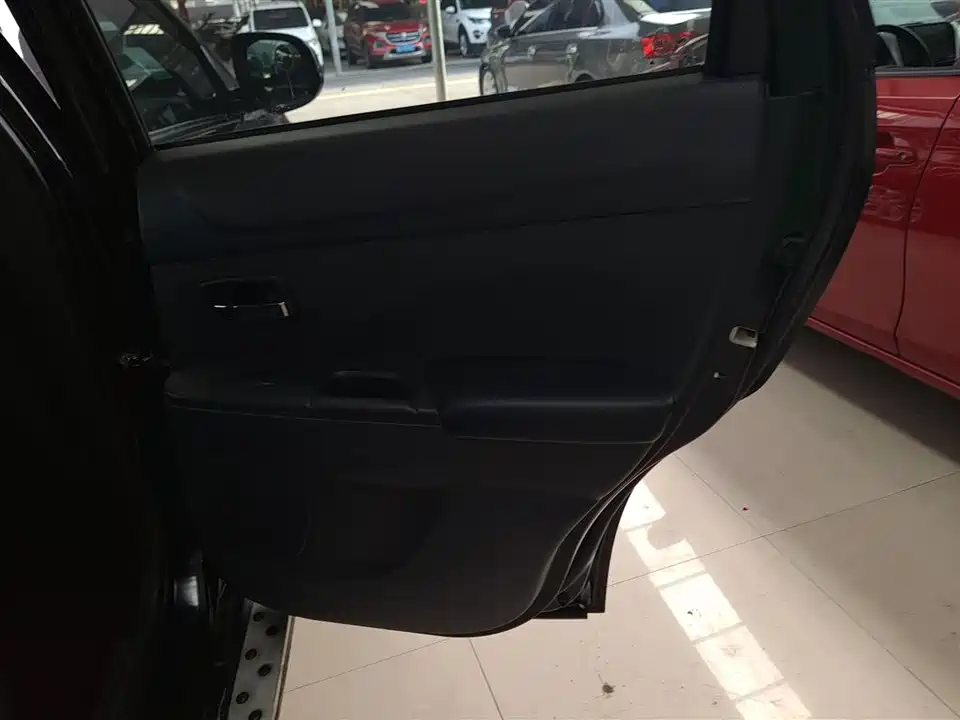 Mitsubishi Jinxuan ASX