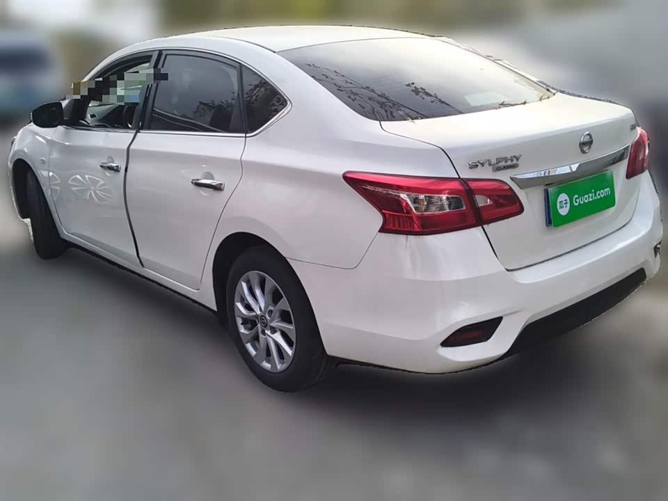 Nissan Xuan Yi