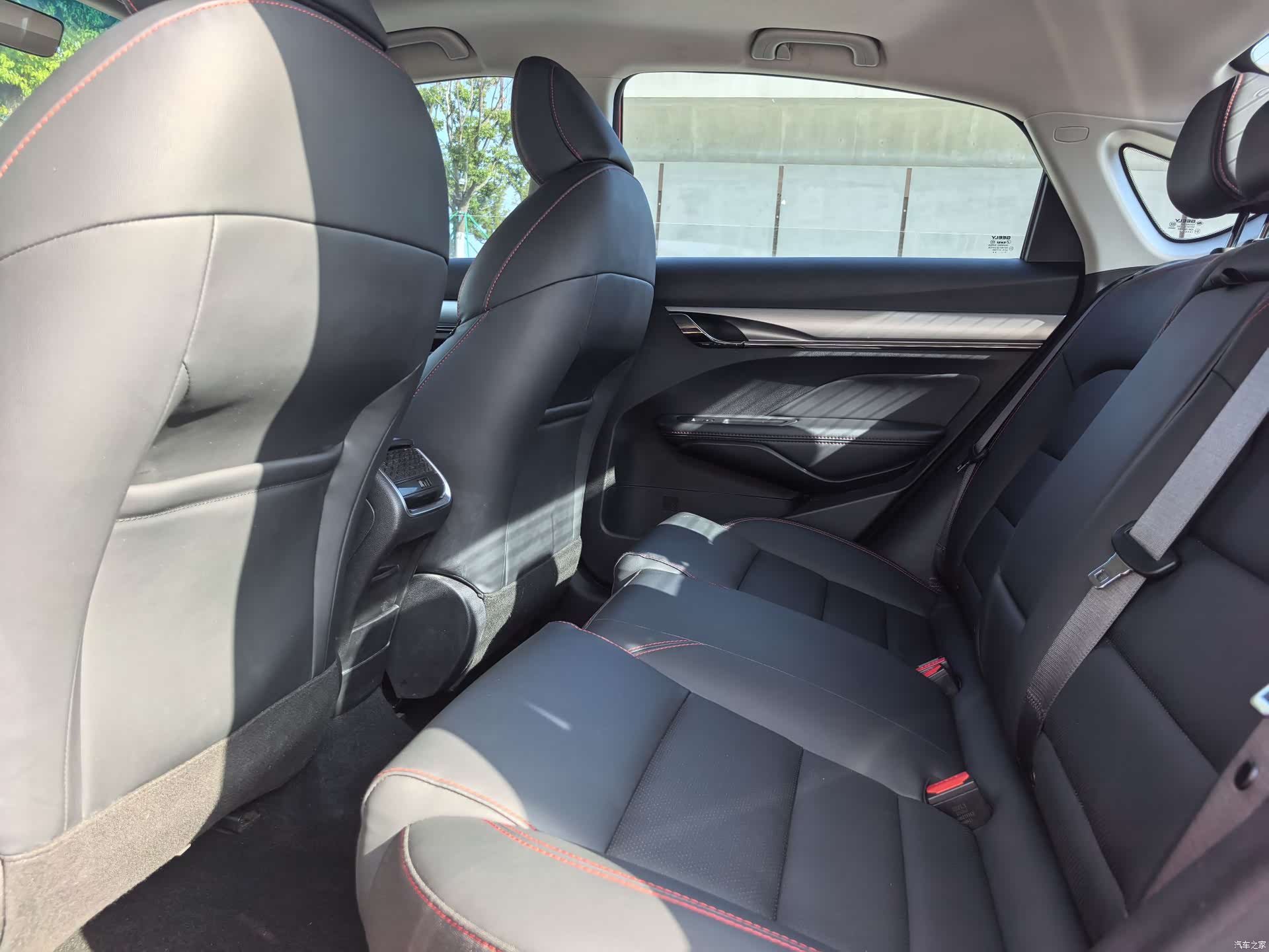 Geely Binray, 2020 все фото