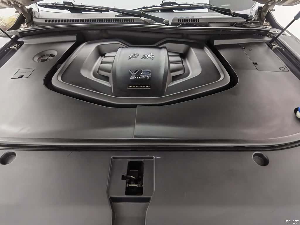 Hongqi HS7, 2019 6
