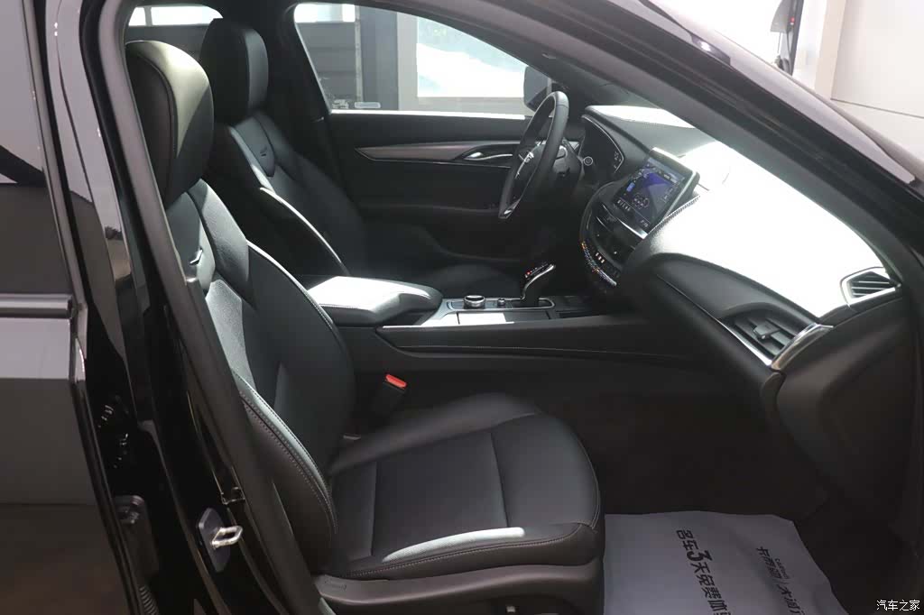 Cadillac CT5, 2024 23