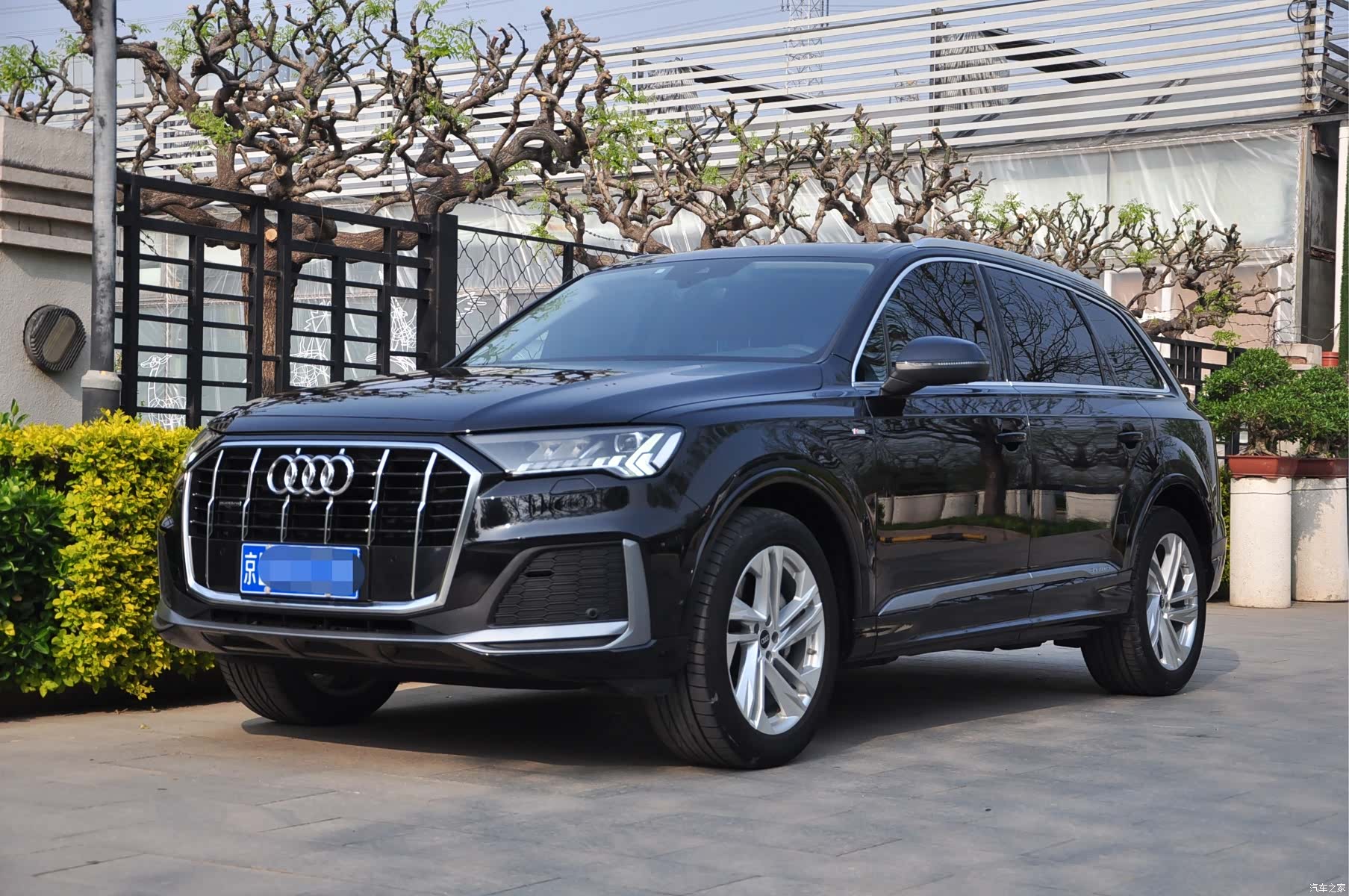 Audi Q7, 2021 1
