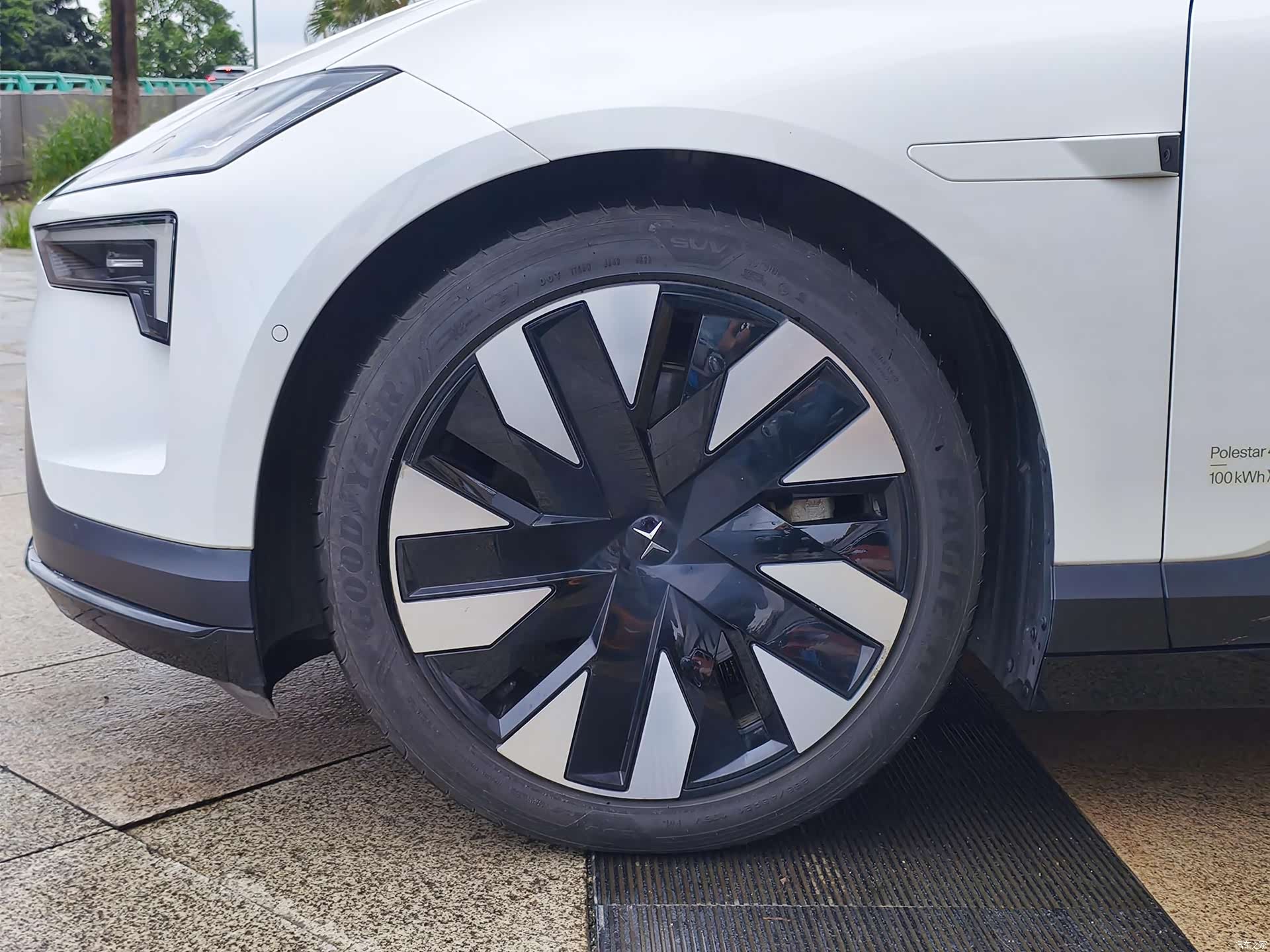 Polestar 4, 2024 13