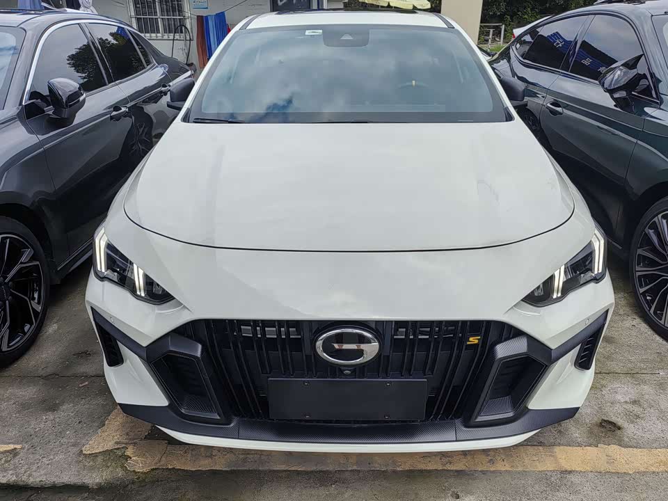 Trumpchi Shadow Leopard