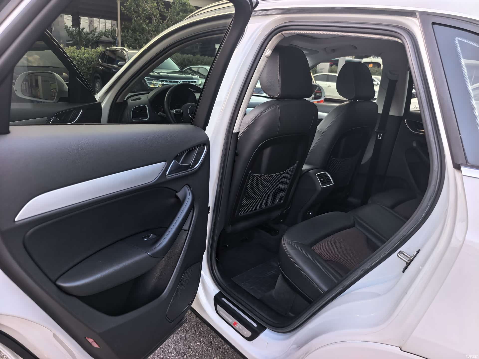 Audi Q3, 2019 23