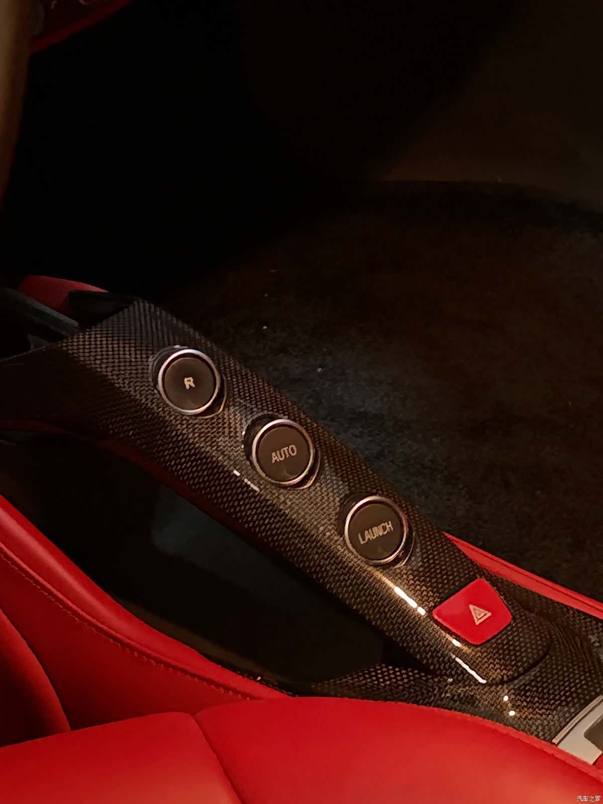 Ferrari 488, 2016 19