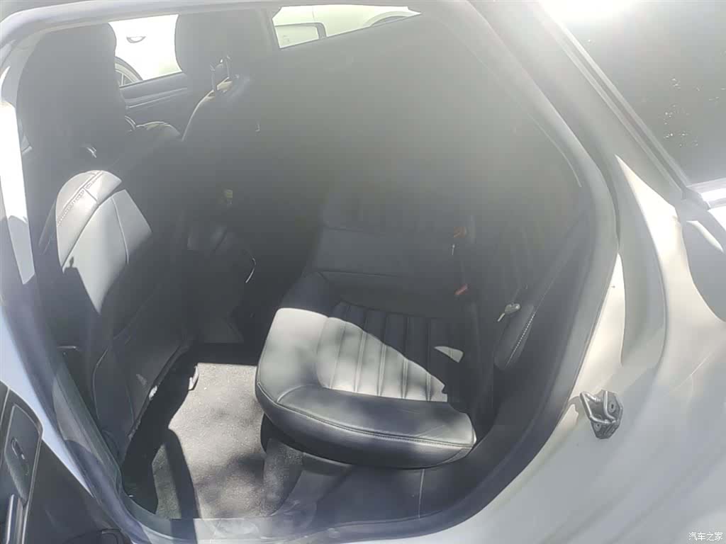Ford Mondeo, 2017 17