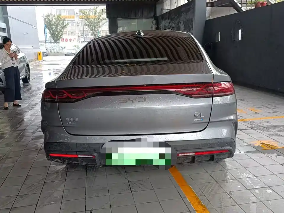 BYD Qin L