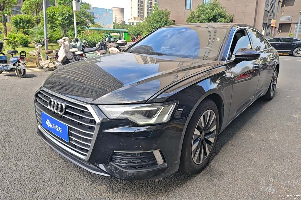 Audi A6L, 2022 1