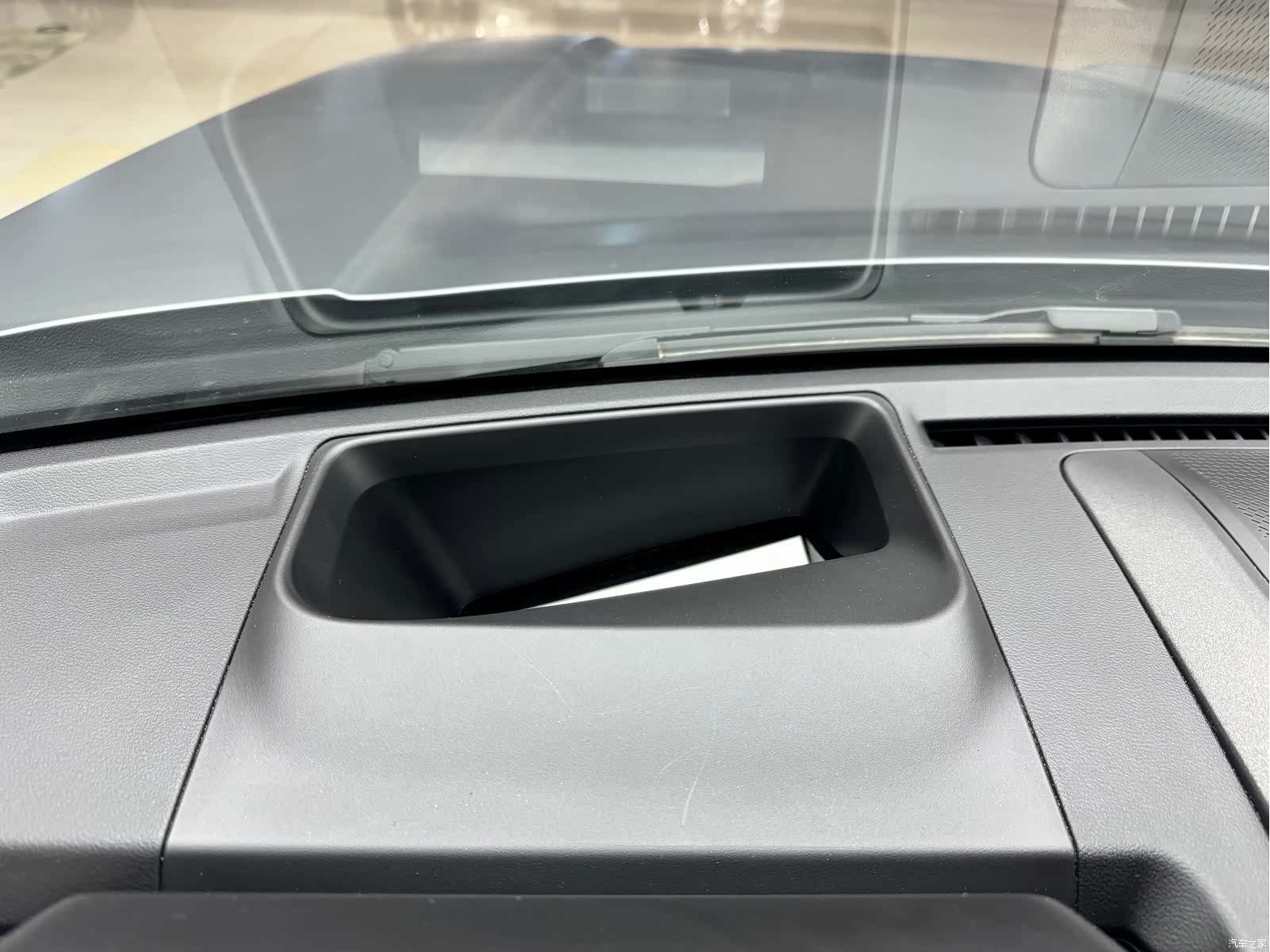 Haval Raptor, 2026 11