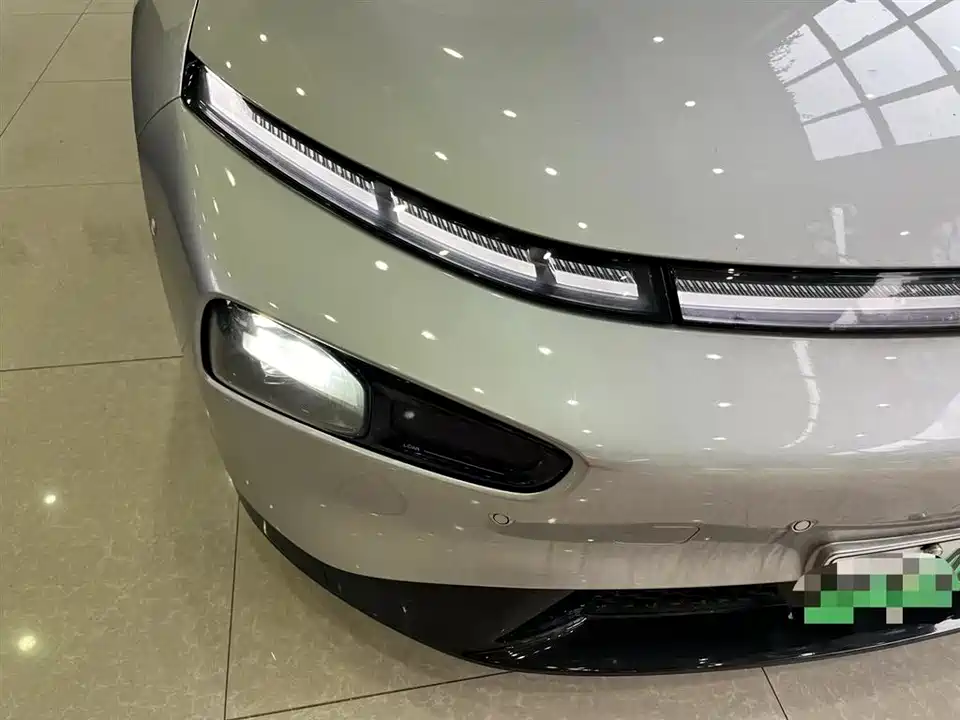 XPENG P7