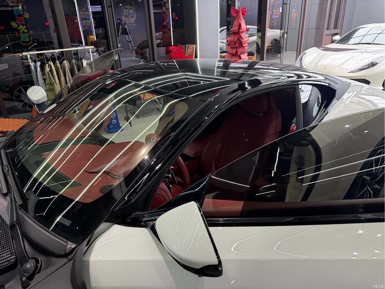 Aston Martin DB11, 2018 28
