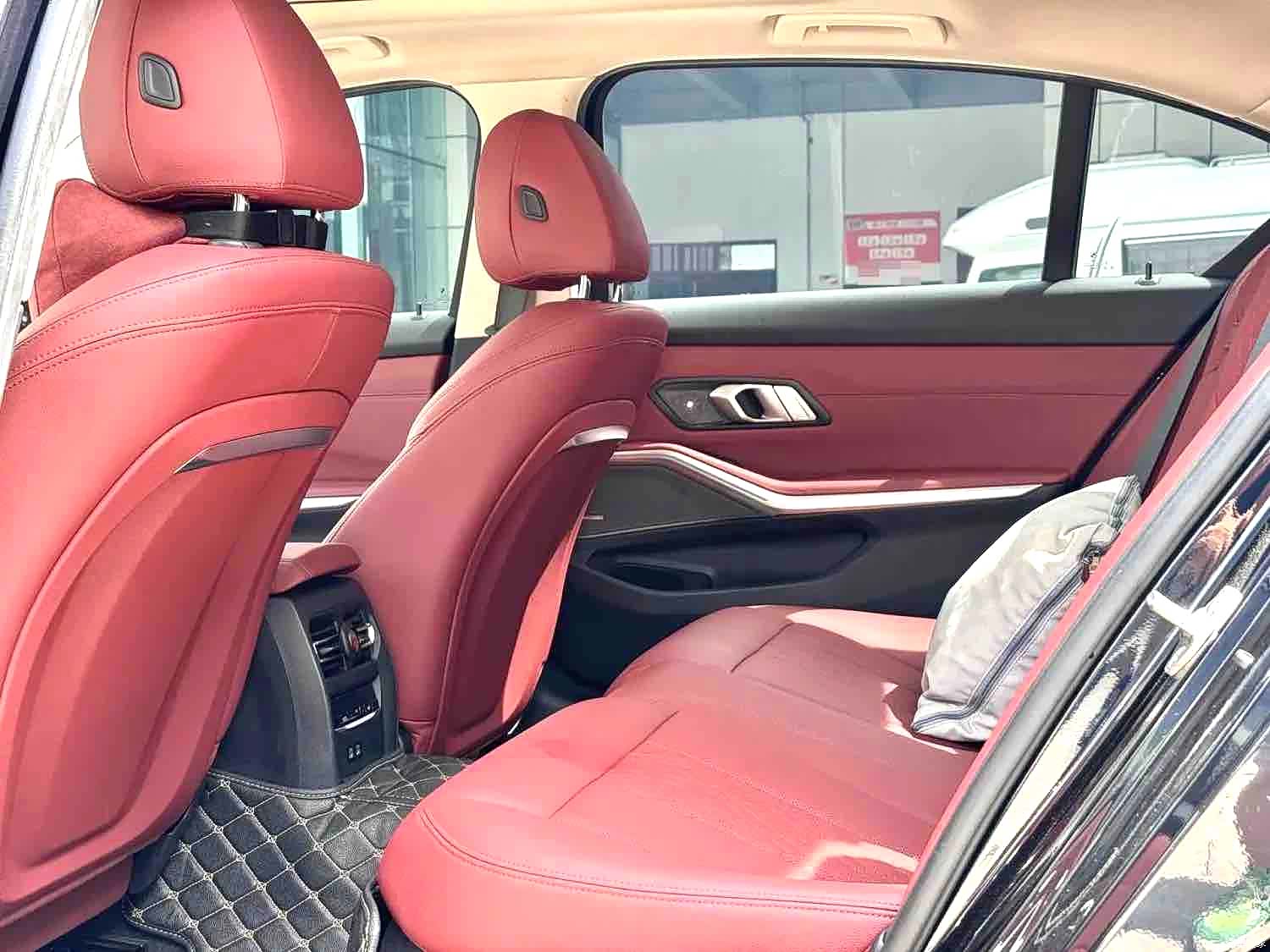 BMW i3, 2023 4