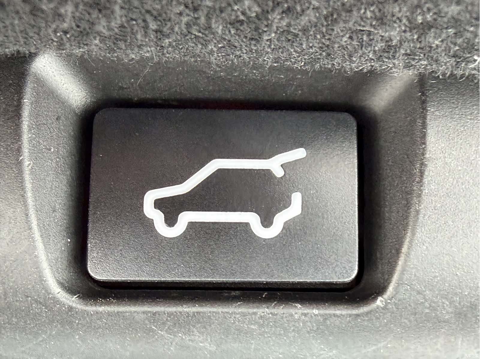 Lexus ES, 2025 13
