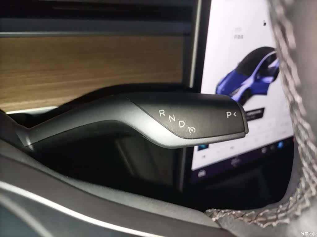 Tesla Model Y, 2021 14