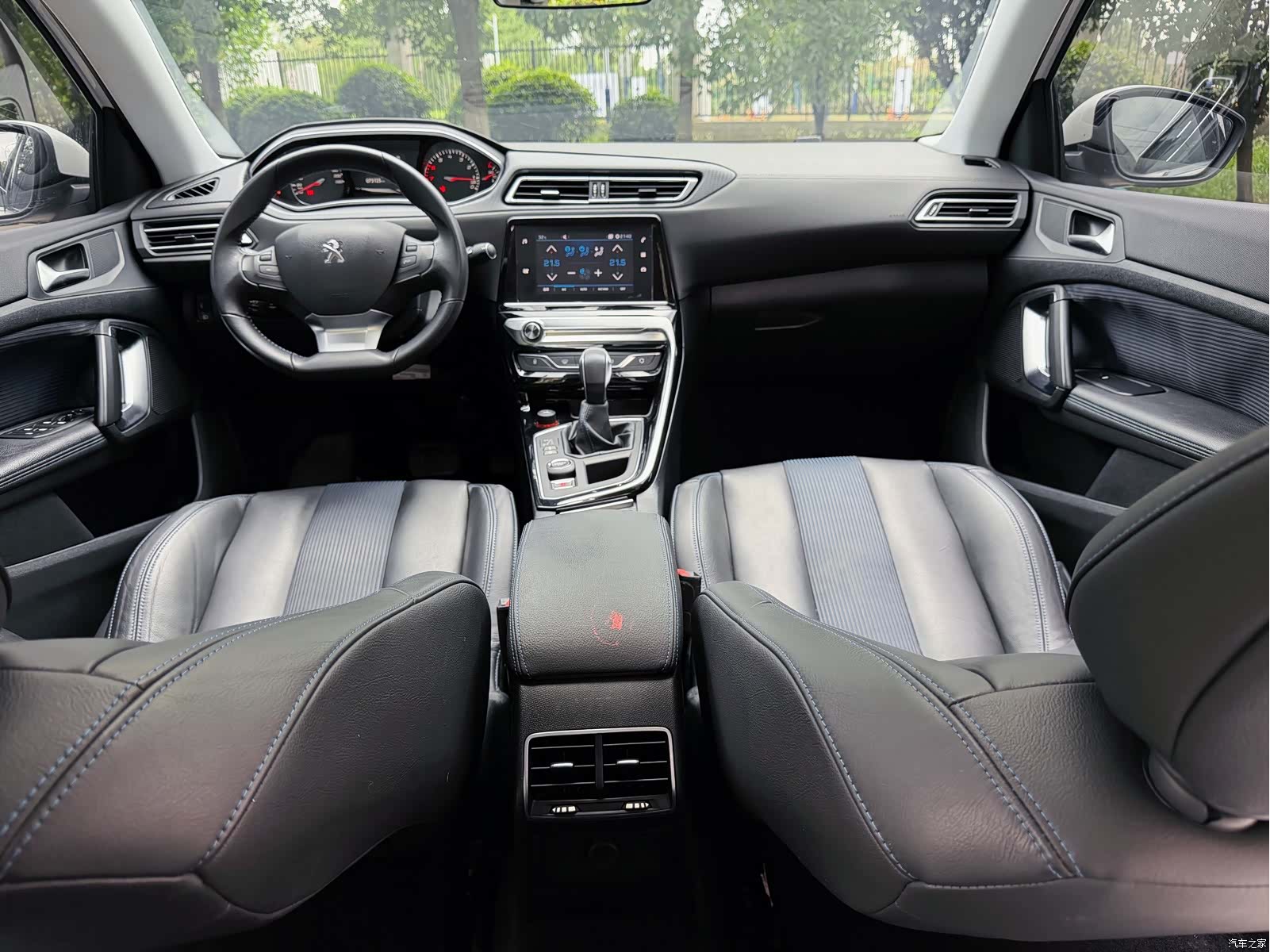 Peugeot 308, 2018 16