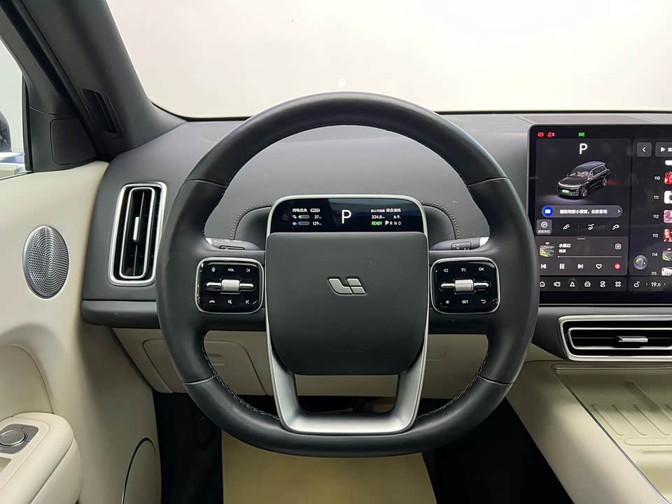 Li Auto Ideal L9