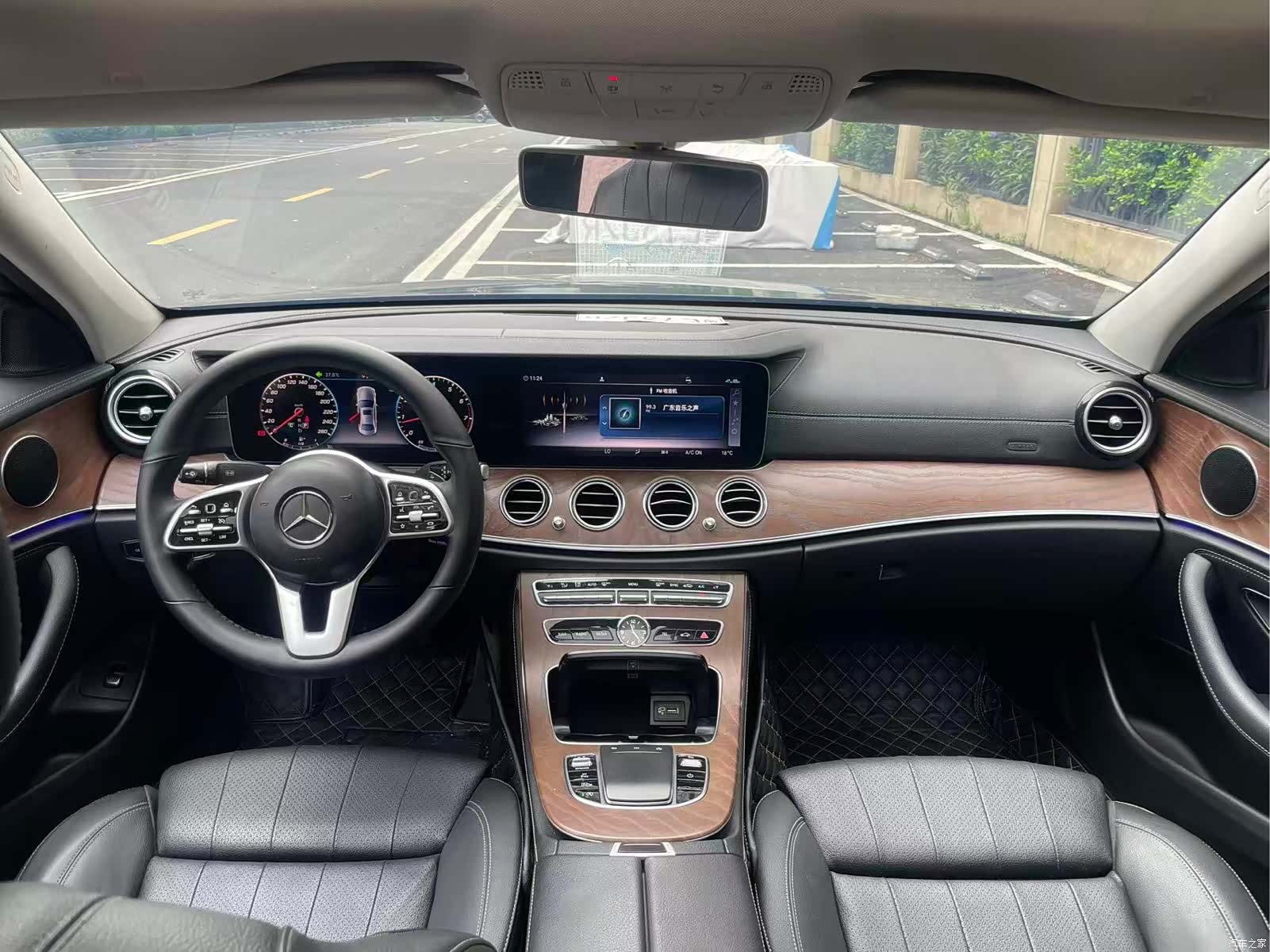Mercedes-Benz E-Class, 2018 4