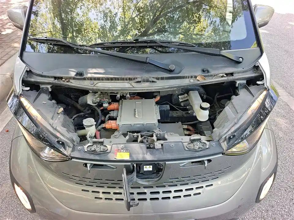 Baoding E100