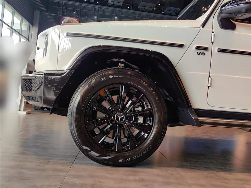 Mercedes-Benz G-class