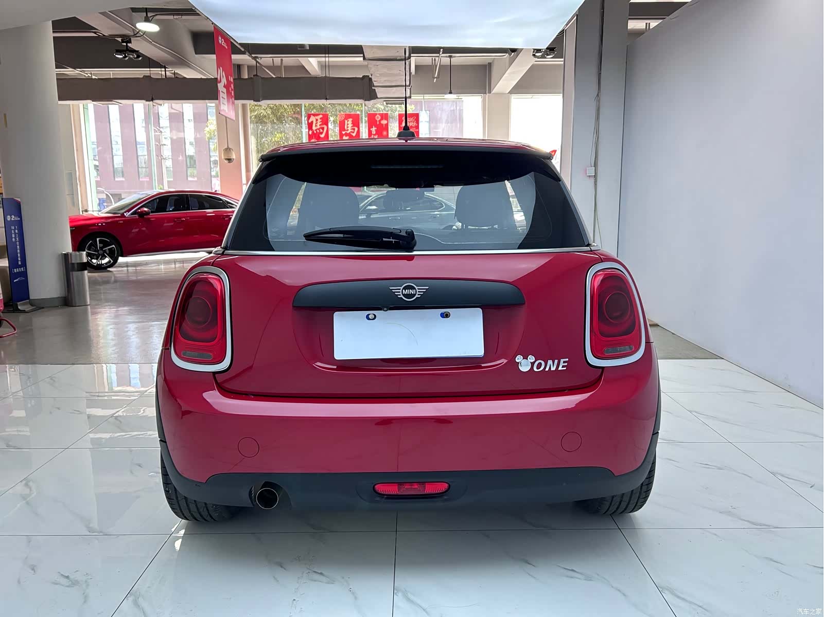 Mini ONE, 2020 6