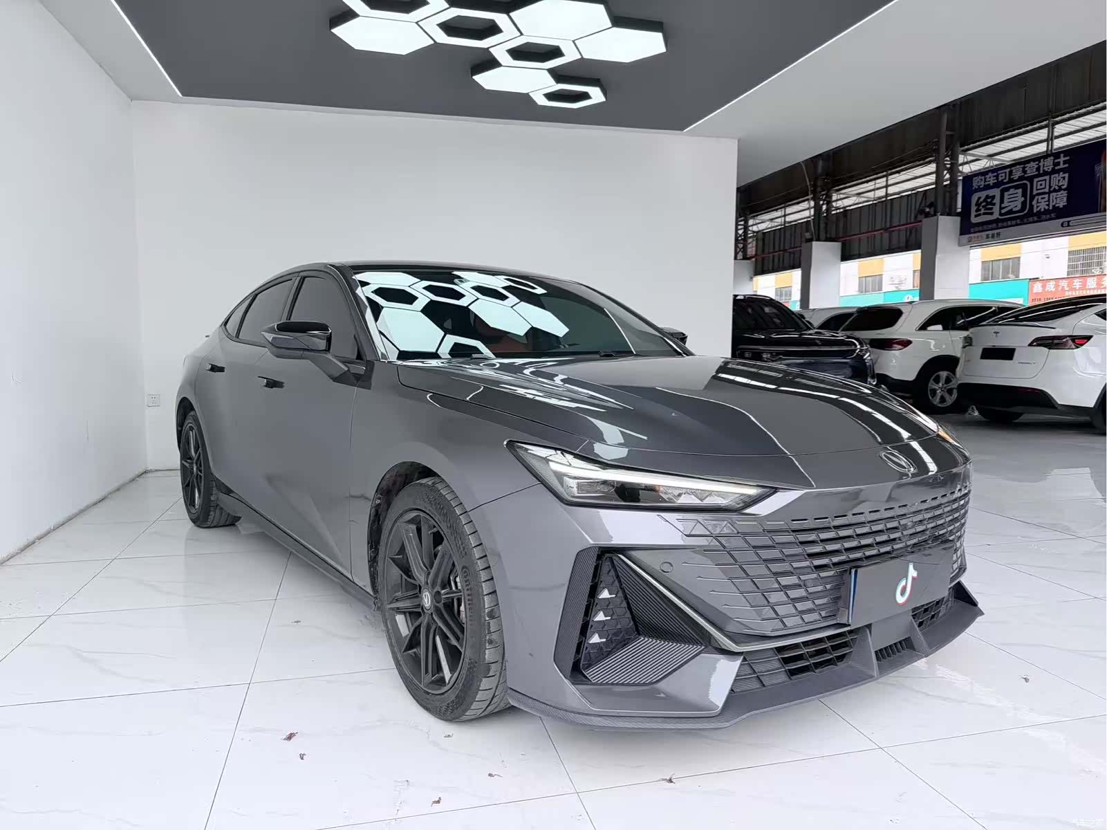 Changan UNI-V, 2023 3