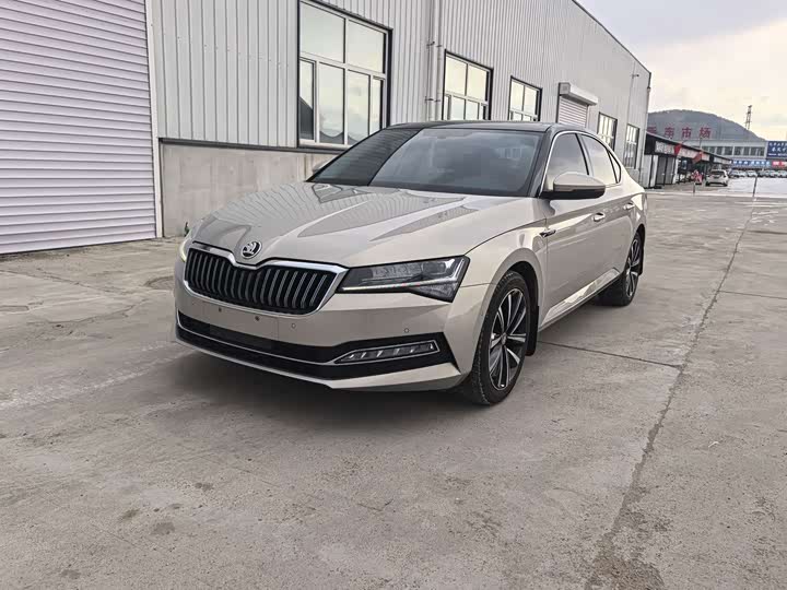 Skoda Superb TSI280 DSG Premium 2023