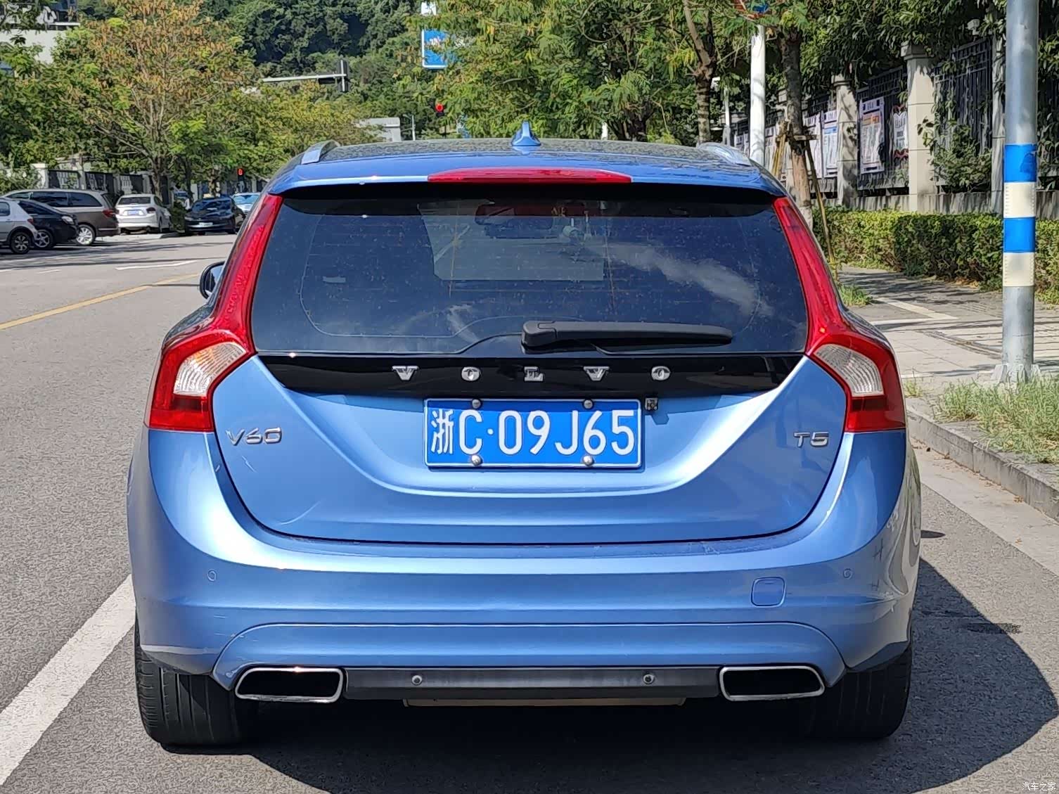 Volvo V60, 2014 4